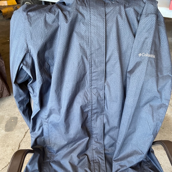 Columbia Jackets & Blazers - Columbia rain jacket